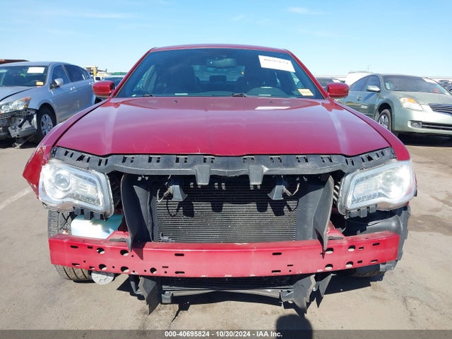 2C3CCAAG8EH143145 Chrysler 300