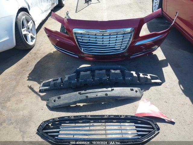 2C3CCAAG8EH143145 Chrysler 300