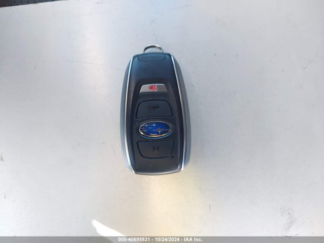 4S4WMAUD0R3404747 Subaru Ascent Limited 7-passenger
