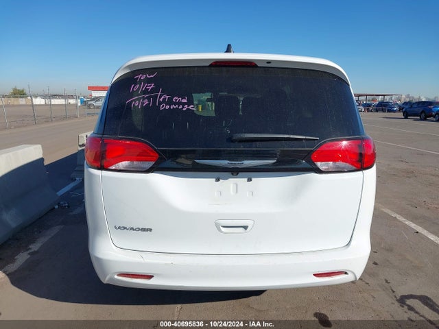 Chrysler Voyager Lx 2022 2C4RC1CG2NR208505 Image 16