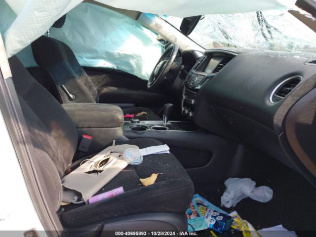 5N1AR2MMXFC604323 Nissan Pathfinder Sv