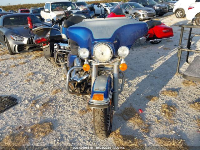 2010 HARLEY-DAVIDSON FLHTC 1HD1FF415AB629587 Photo 4