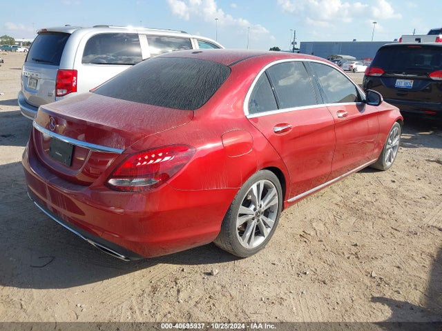 55SWF4JB7JU275219 Mercedes-Benz C 300