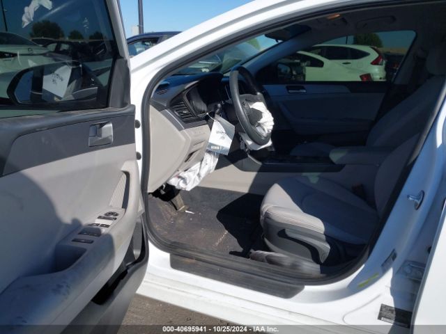 5NPE24AF1KH734713 Hyundai SONATA SE
