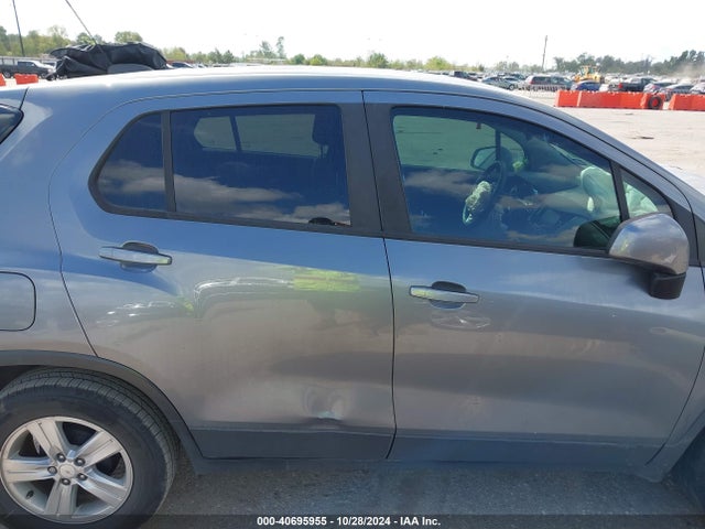 Chevrolet Trax Fwd Ls 2020 3GNCJKSB3LL181209 Image 13