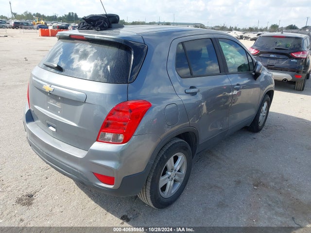 Chevrolet Trax Fwd Ls 2020 3GNCJKSB3LL181209 Image 4