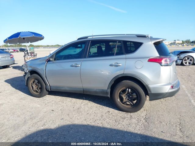 2T3ZFREV6JW483599 Toyota RAV4 LE
