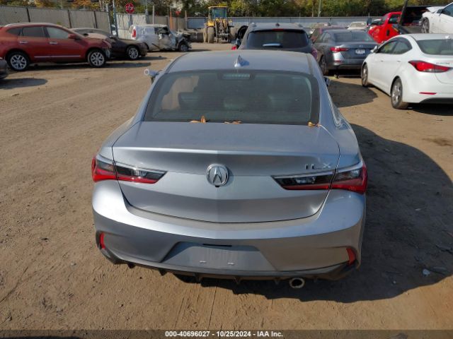 19UDE2F77LA012312 Acura Ilx Premium Package/technology Package