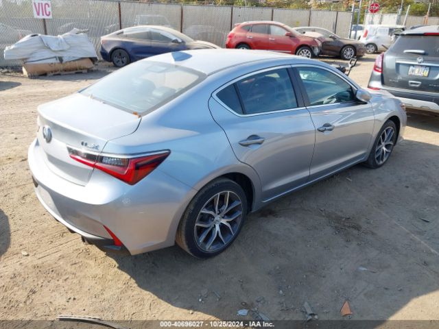 19UDE2F77LA012312 Acura Ilx Premium Package/technology Package