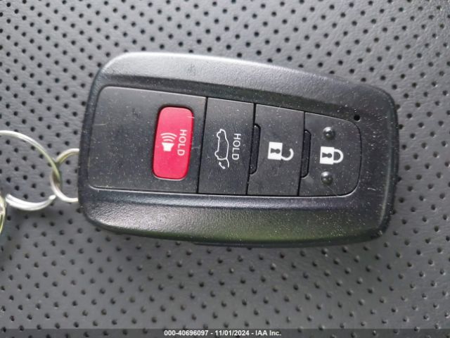 2T3N1RFV5PC393253 Toyota Rav4 Limited