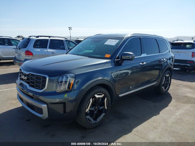 KIA Telluride S 2023 5XYP64GCXPG355766 Image 2