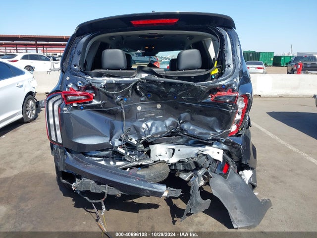 KIA Telluride S 2023 5XYP64GCXPG355766 Image 6