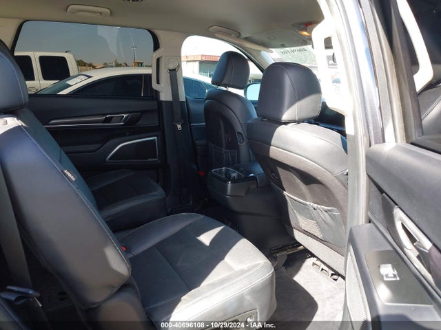 KIA Telluride S 2023 5XYP64GCXPG355766 Image 8