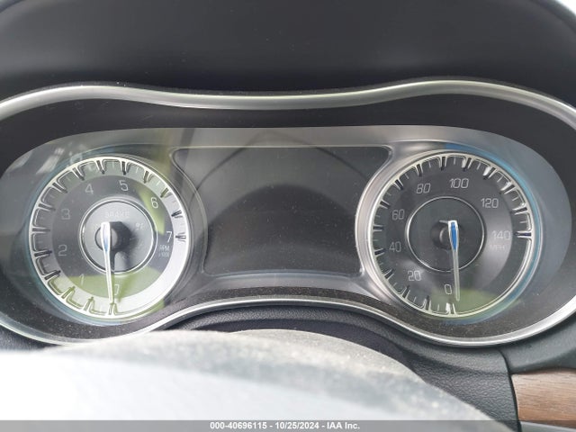 Chrysler 300c Platinum Awd 2015 2C3CCASG7FH854058 Image 16