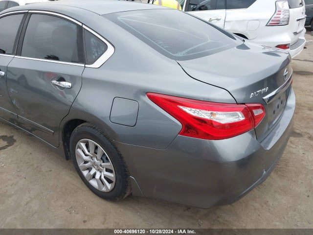 Nissan Altima 2.5 S 2016 1N4AL3AP1GC164106 Image 3