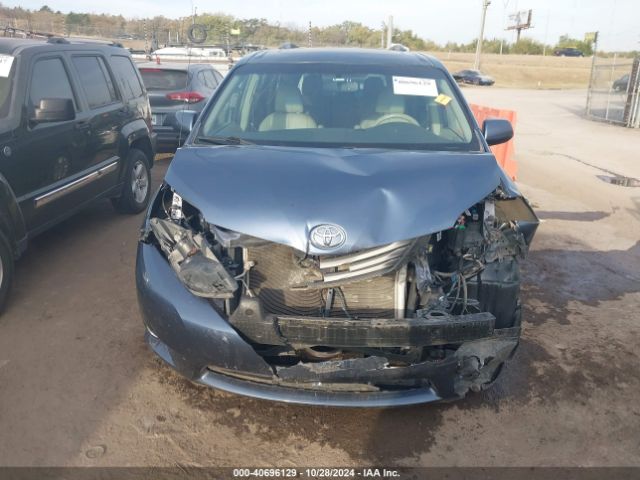 5TDYK3DC9ES525551 Toyota Sienna Xle/limited