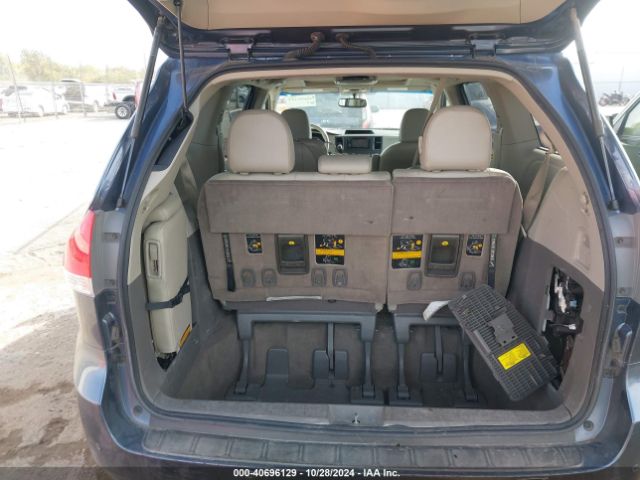 5TDYK3DC9ES525551 Toyota Sienna Xle/limited