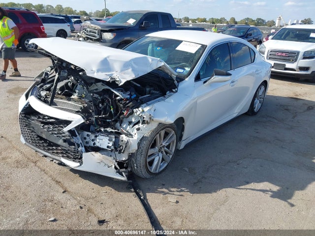 Lexus IS 300 2021 JTHAA1D26M5111470 Image 2