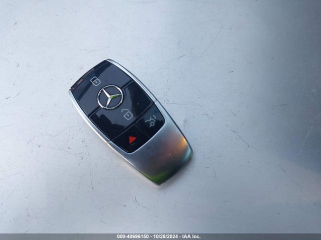 WDDZF4JB1JA401586 Mercedes-Benz E 300