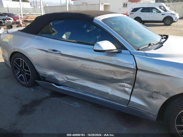 Ford Mustang Ecoboost Premium 2018 1FATP8UH4J5142434 Image 6