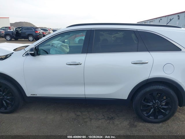 KIA Sorento 3.3l S 2019 5XYPGDA59KG585699 Image 14