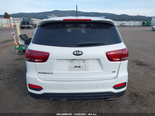 KIA Sorento 3.3l S 2019 5XYPGDA59KG585699 Image 16