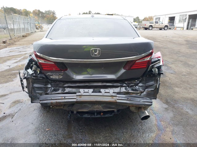Honda ACCORD EX 2017 1HGCR2F7XHA173471 Image 16