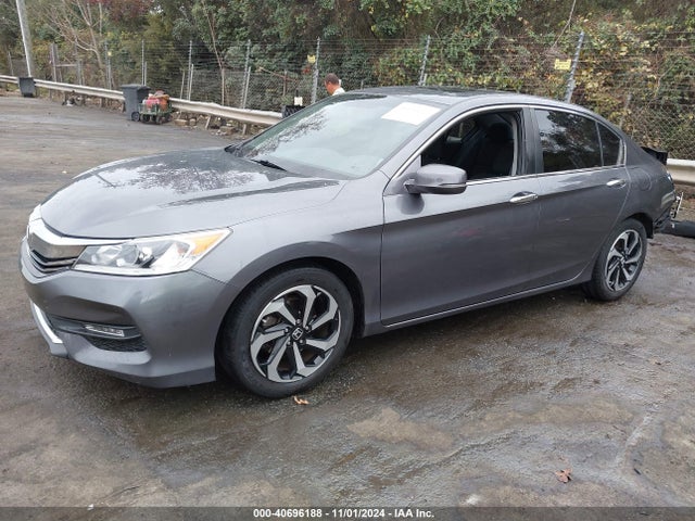 Honda ACCORD EX 2017 1HGCR2F7XHA173471 Image 2
