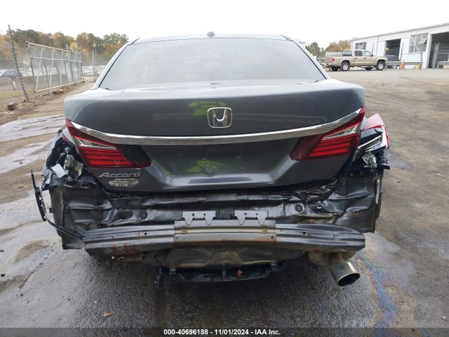 Honda ACCORD EX 2017 1HGCR2F7XHA173471 Image 6