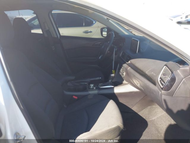 3MZBM1V7XGM310024 Mazda Mazda3 I Touring