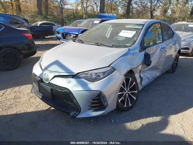 Toyota COROLLA SE 2019 2T1BURHE0KC126045 Image 2