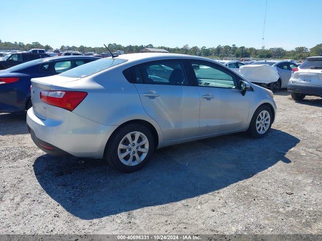 KNADM4A38E6365002 KIA RIO LX