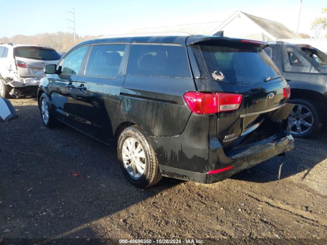 KNDMB5C19H6237852 KIA SEDONA LX