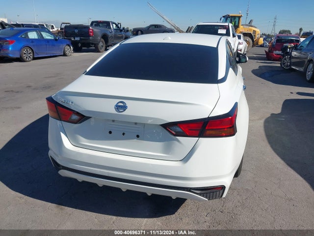Nissan Altima 2.5 S 2019 1N4BL4BV3KC209885 Image 16
