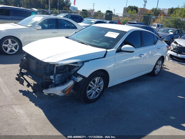 Nissan Altima 2.5 S 2019 1N4BL4BV3KC209885 Image 2
