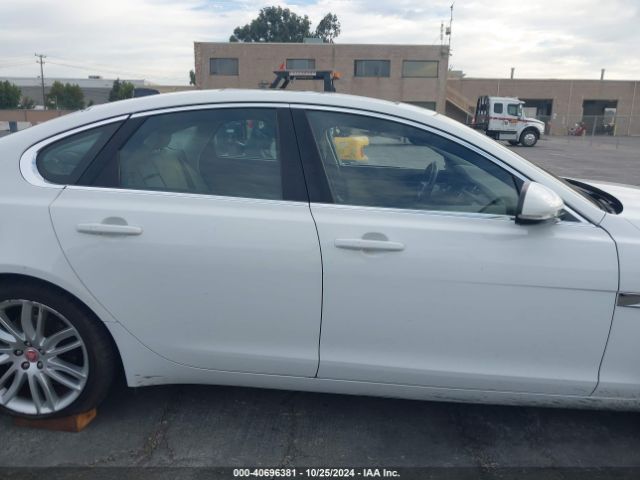 SAJBE4BV4GCY14446 Jaguar Xf 35t Prestige