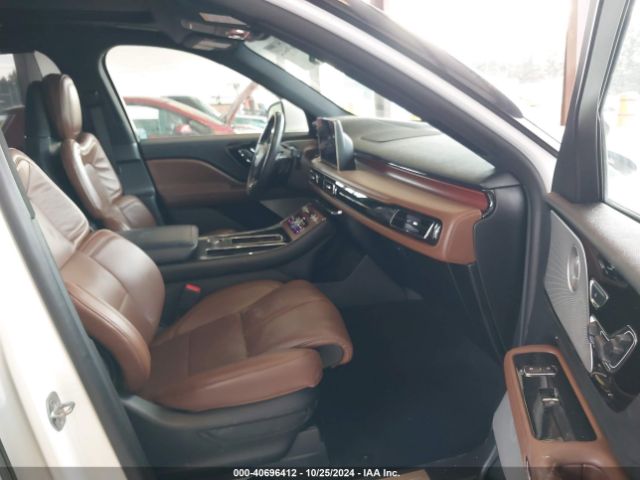 5LM5J7XC6MGL10302 Lincoln Aviator Reserve