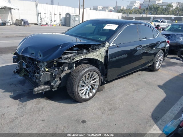 58AEA1C11NU022090 Lexus Es 300h Luxury