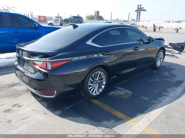 58AEA1C11NU022090 Lexus Es 300h Luxury