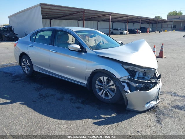 2015 1HGCR2F36FA187930 главное изображение