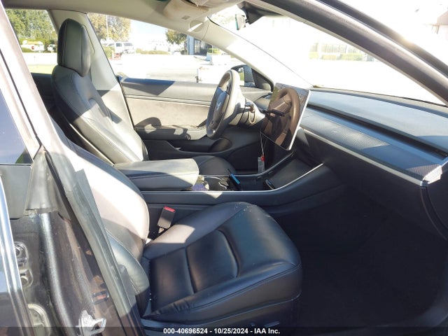 2020 TESLA MODEL 3 5YJ3E1EB0LF802973 Photo 4