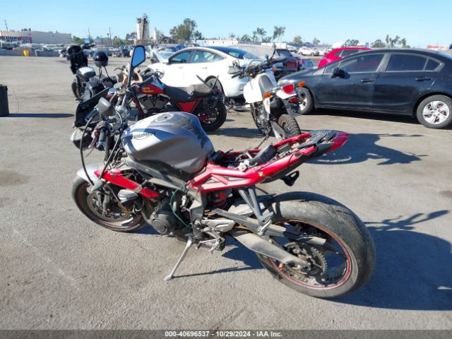 2016 TRIUMPH MOTORCYCLE STREET TRIPLE SMTL03NE7GT728699 Photo 2