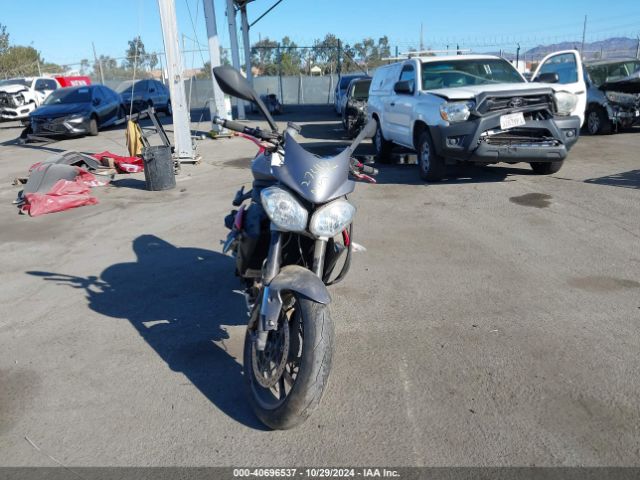 2016 TRIUMPH MOTORCYCLE STREET TRIPLE SMTL03NE7GT728699 Photo 4