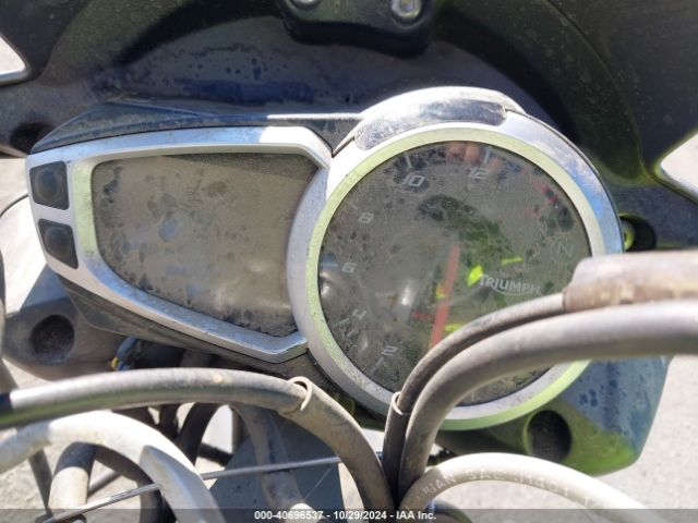 2016 TRIUMPH MOTORCYCLE STREET TRIPLE SMTL03NE7GT728699 Photo 6