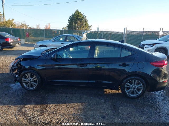 Hyundai Elantra Value Edition 2018 5NPD84LF9JH233980 Image 15
