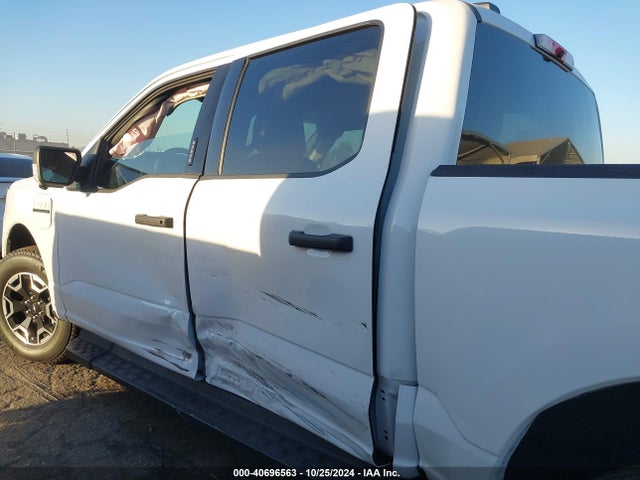 1FTVW1EL0PWG38754 Ford F-150 Lightning Xlt