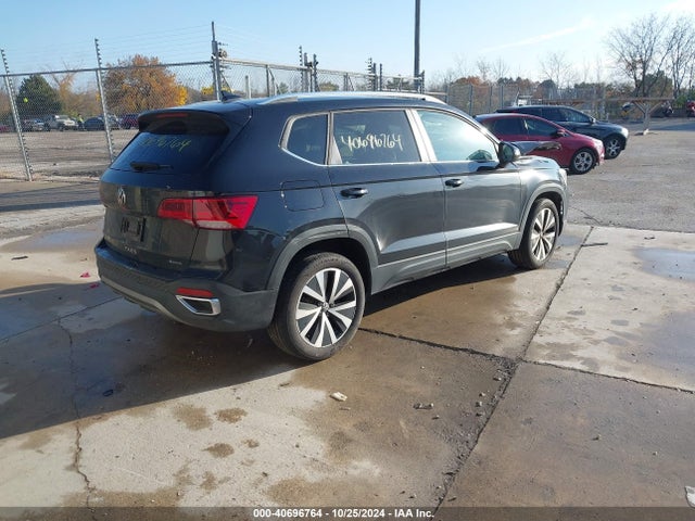 3VVYX7B20NM059027 Volkswagen Taos 1.5t Se