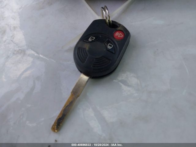 1FMCU0F72KUA25009 Ford ESCAPE S