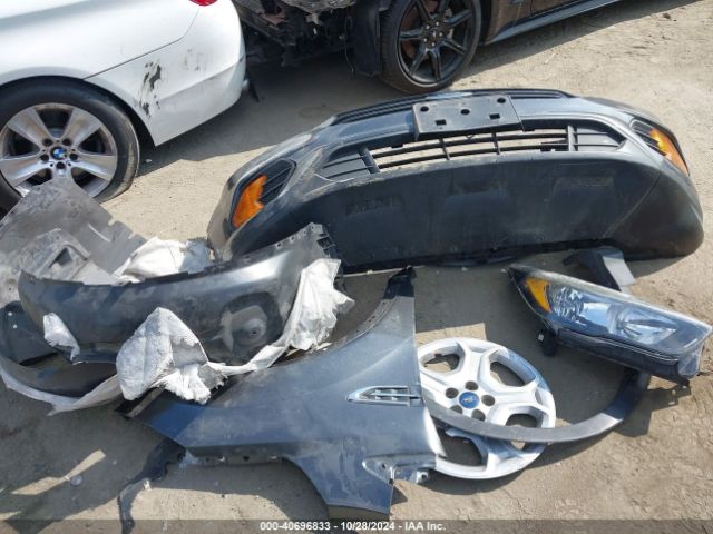 1FMCU0F72KUA25009 Ford ESCAPE S