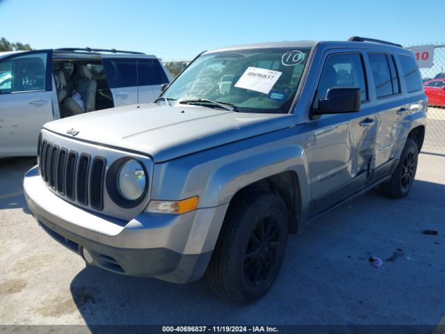 1C4NJPBA8FD325398 Jeep Patriot Sport